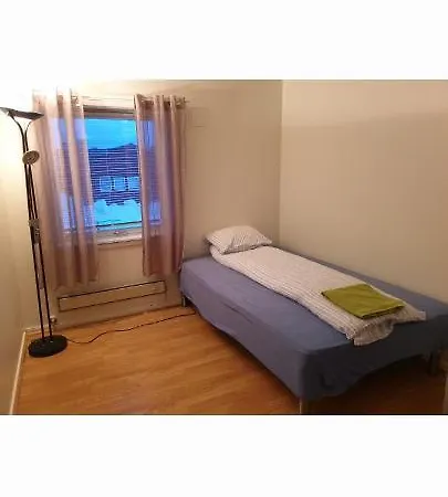 Honningsvaggt. 3h * Vardo
